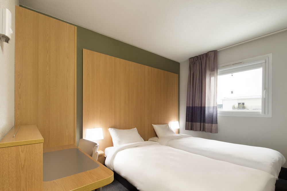 B&B Hotel Valenciennes Marly Marly  Buitenkant foto