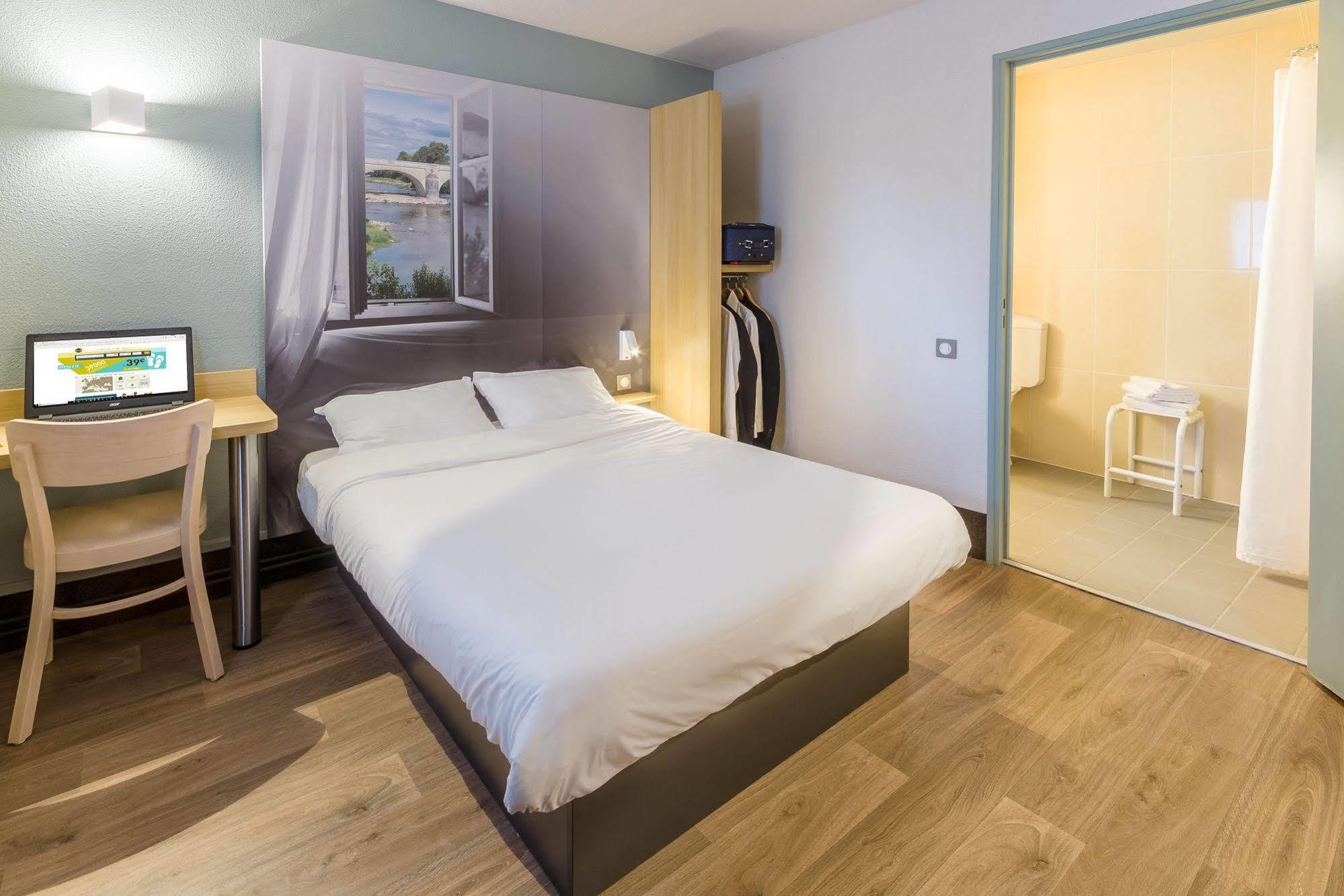 B&B Hotel Valenciennes Marly Marly  Buitenkant foto