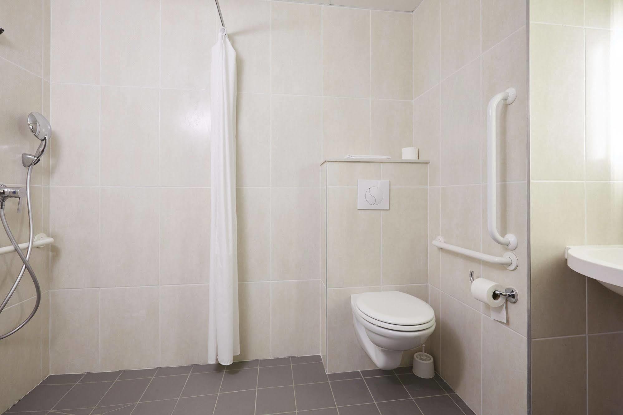B&B Hotel Valenciennes Marly Marly  Buitenkant foto