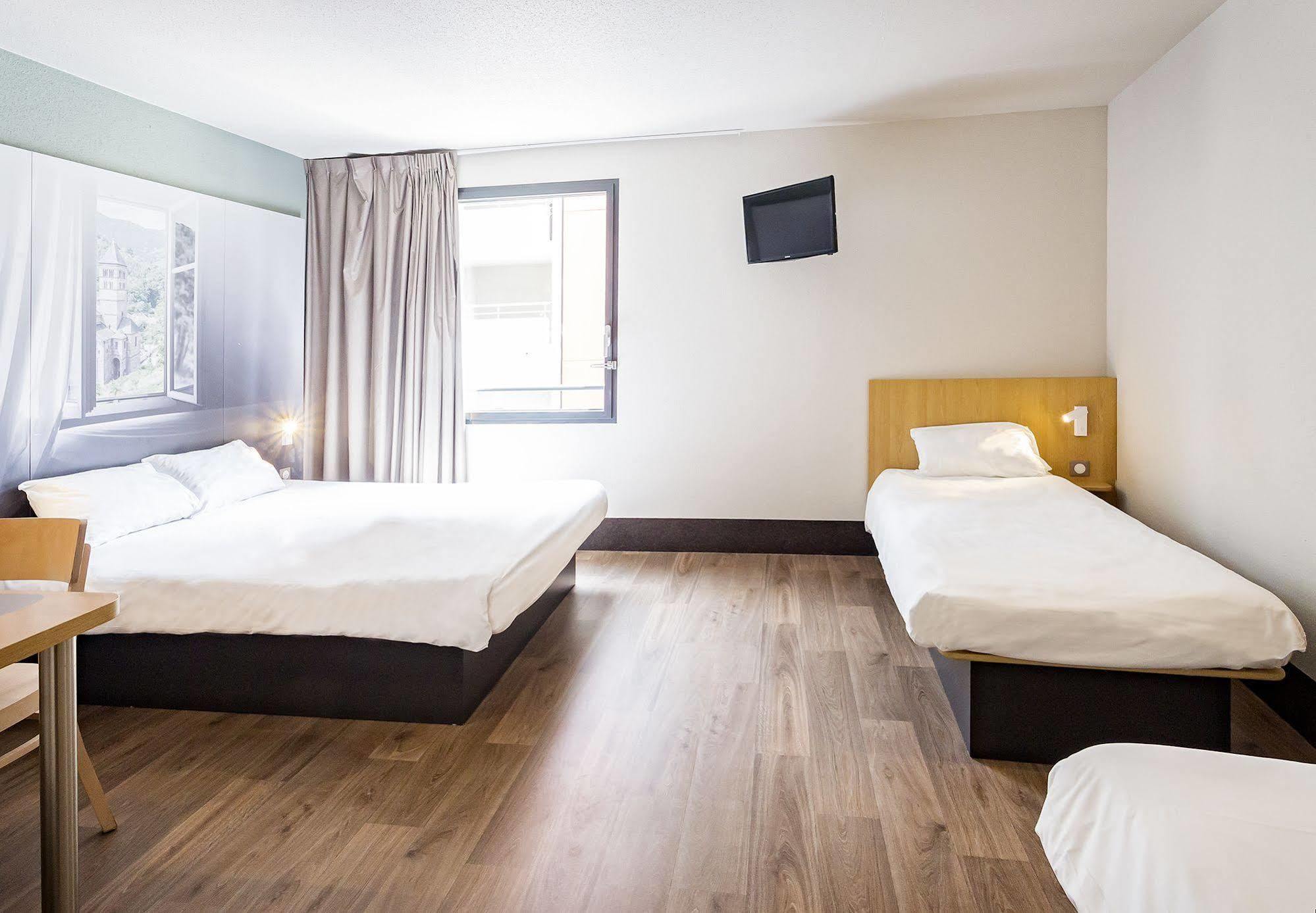 B&B Hotel Valenciennes Marly Marly  Buitenkant foto